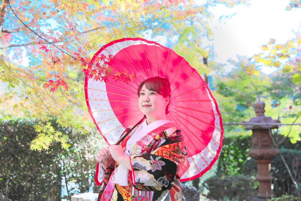 「色打掛で華やかに彩るフォトウエディング」