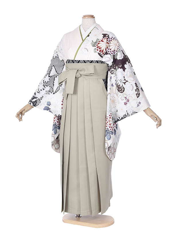 二尺袖で彩る卒業袴フェア｜春らしい新作衣装が登場【振袖スタイル館ラヴィ】